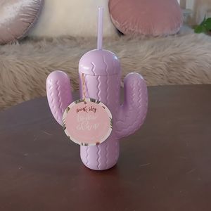 Cactus cup with straw 🌵 *free with $20 purchase
